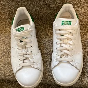 Adidas Stan Smith sneakers.
